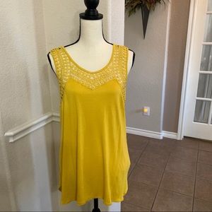I Jeans by Buffalo mustard yellow detailed lace Size L